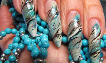 Маникюр Бирюза
