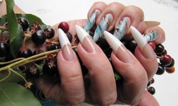 Маникюр френч