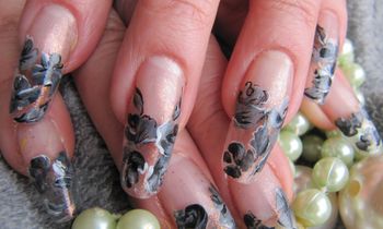 Расписной маникюр