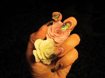 Наращивание ногтей от школы 