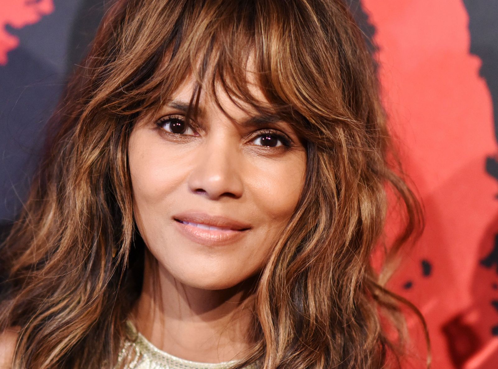 Вечно молодая Холли Берри