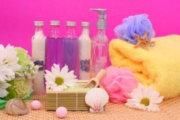 Шампунь для ухода за волосами летом