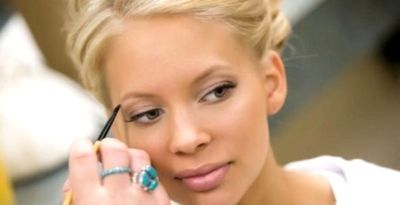 Макияж для тех, кто не высыпается