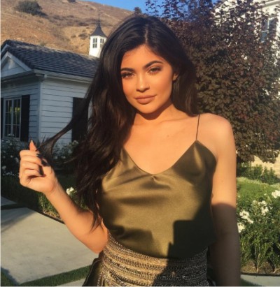 Модные прически звезд 2016